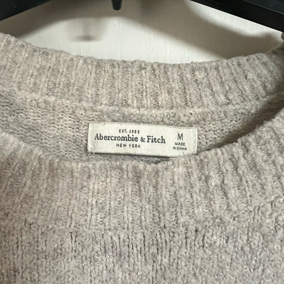 A&F sweaters - Picture 2 of 4